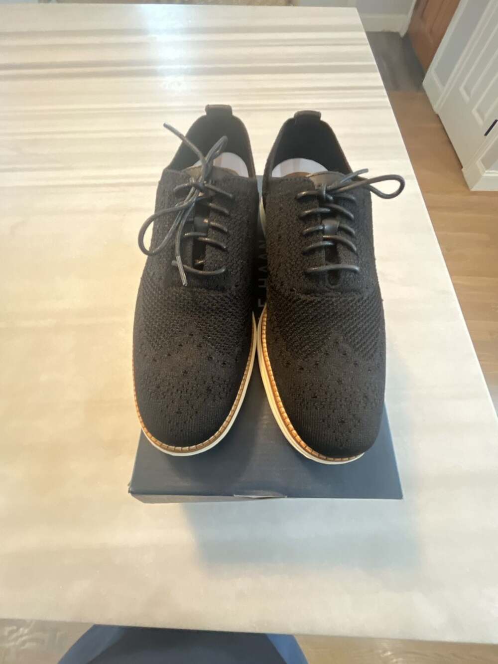 Cole Haan Men's OriginalGrand Stitchlite Wingtip Oxford Shoes Black/Ivory Size 8